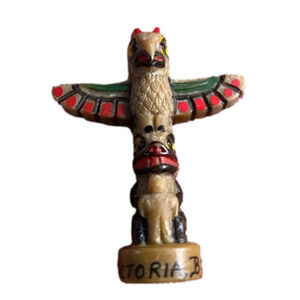 Victoria, BC souvenir totem pole pin brooch